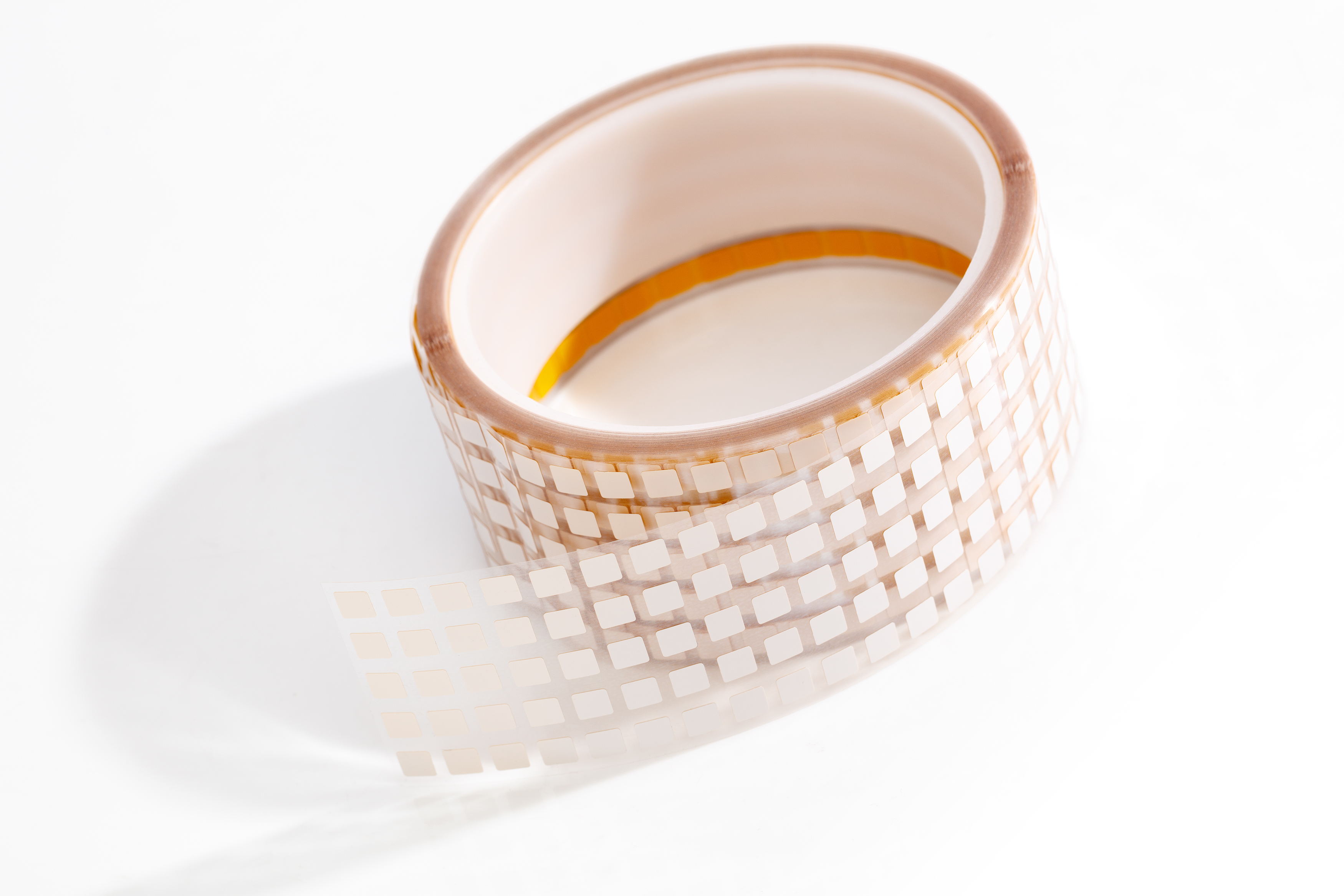 　 高溫標簽生產廠家的產品怎么實現批量生產？